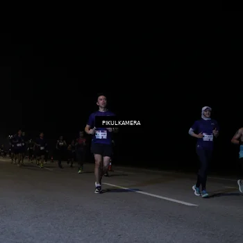 Runner Photo 7518021