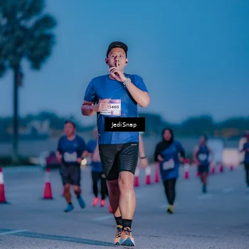 Runner Photo 7518036