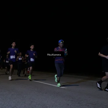 Runner Photo 7518038