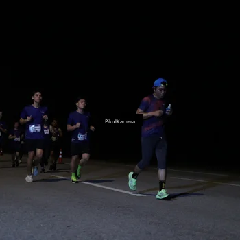 Runner Photo 7518039