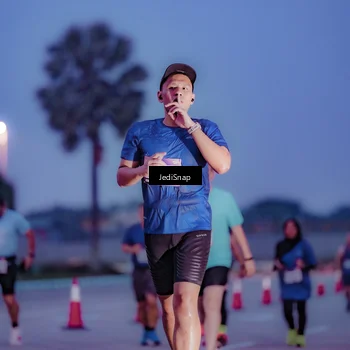Runner Photo 7518046