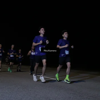 Runner Photo 7518047