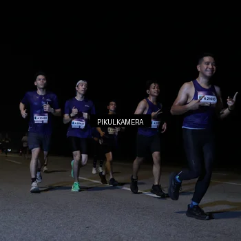 Runner Photo 7518071