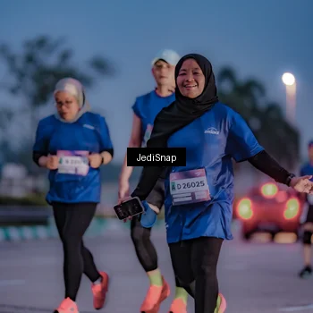 Runner Photo 7518076