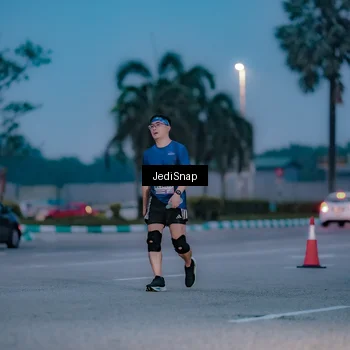 Runner Photo 7518078