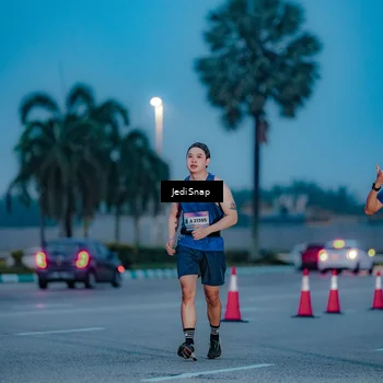 Runner Photo 7518116