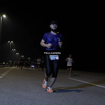Runner Photo 7518120