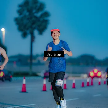 Runner Photo 7518127