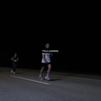 Runner Photo 7518131