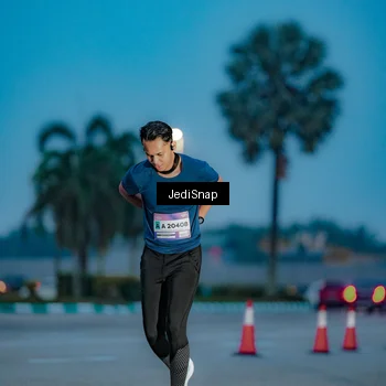Runner Photo 7518139