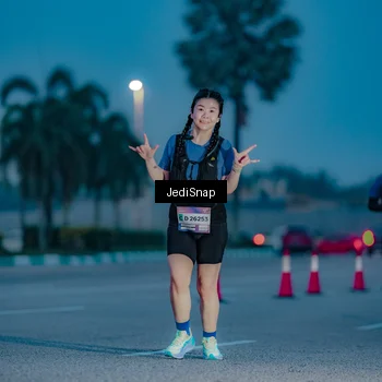 Runner Photo 7518145