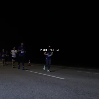 Runner Photo 7518147