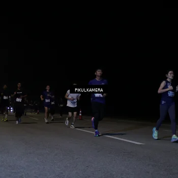 Runner Photo 7518149