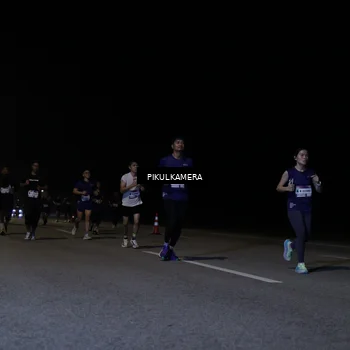 Runner Photo 7518150