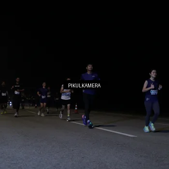 Runner Photo 7518152