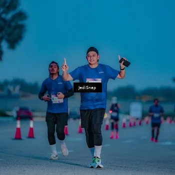 Runner Photo 7518158