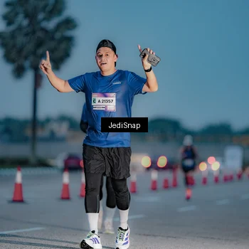 Runner Photo 7518166