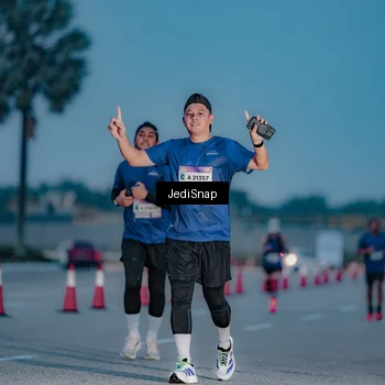 Runner Photo 7518168