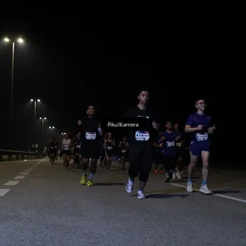 Runner Photo 7518175