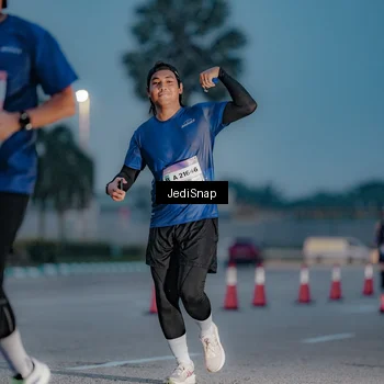 Runner Photo 7518180