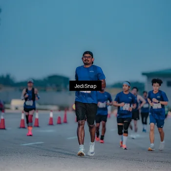 Runner Photo 7518188