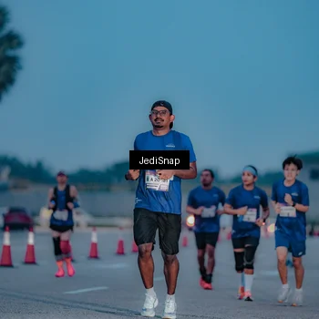 Runner Photo 7518195