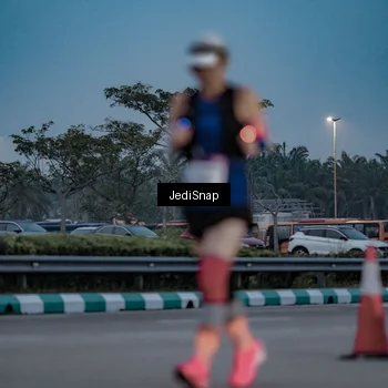 Runner Photo 7518232