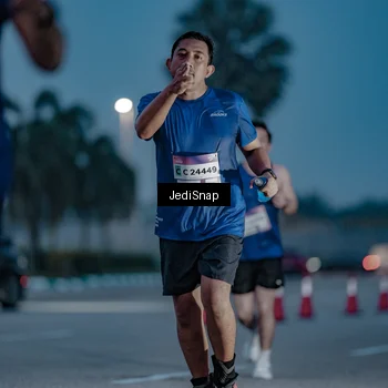 Runner Photo 7518233
