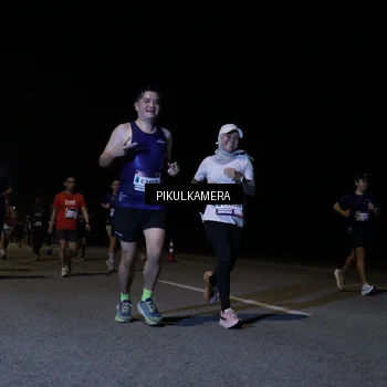 Runner Photo 7518234