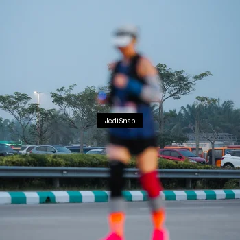 Runner Photo 7518243