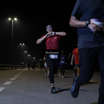 Runner Photo 7518255