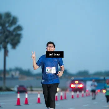 Runner Photo 7518261
