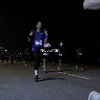Runner Photo 7518293