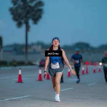 Runner Photo 7518307