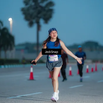 Runner Photo 7518316