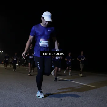 Runner Photo 7518329