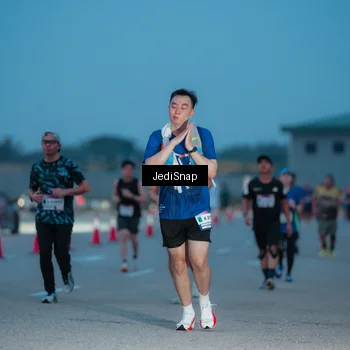 Runner Photo 7518333