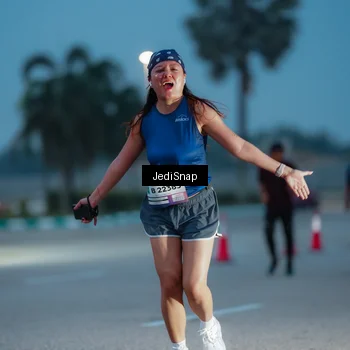 Runner Photo 7518334