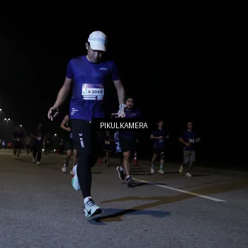 Runner Photo 7518336