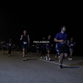 Runner Photo 7518338