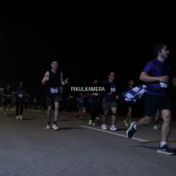 Runner Photo 7518339