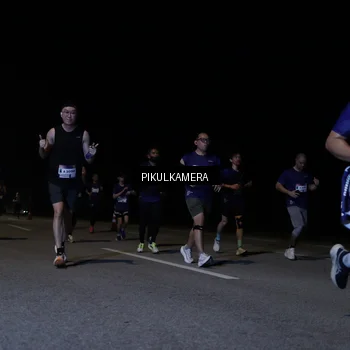 Runner Photo 7518345