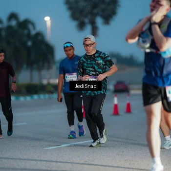 Runner Photo 7518349