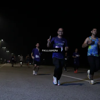 Runner Photo 7518377