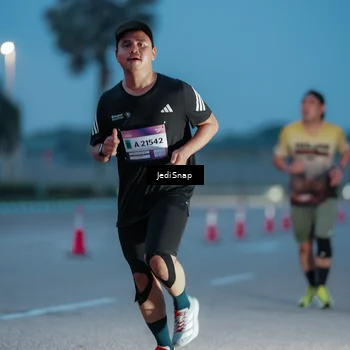 Runner Photo 7518382