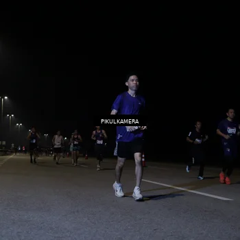 Runner Photo 7518384