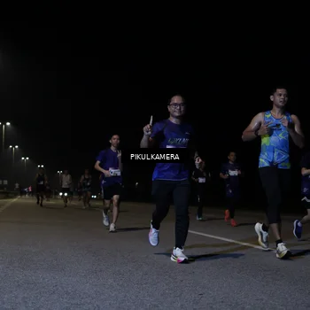 Runner Photo 7518387