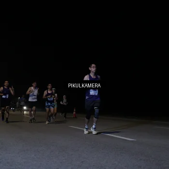 Runner Photo 7518395