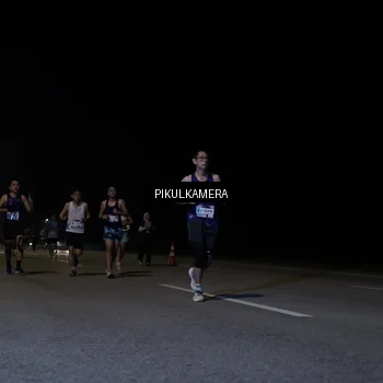 Runner Photo 7518397
