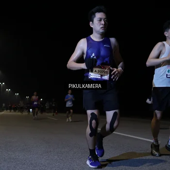 Runner Photo 7518424